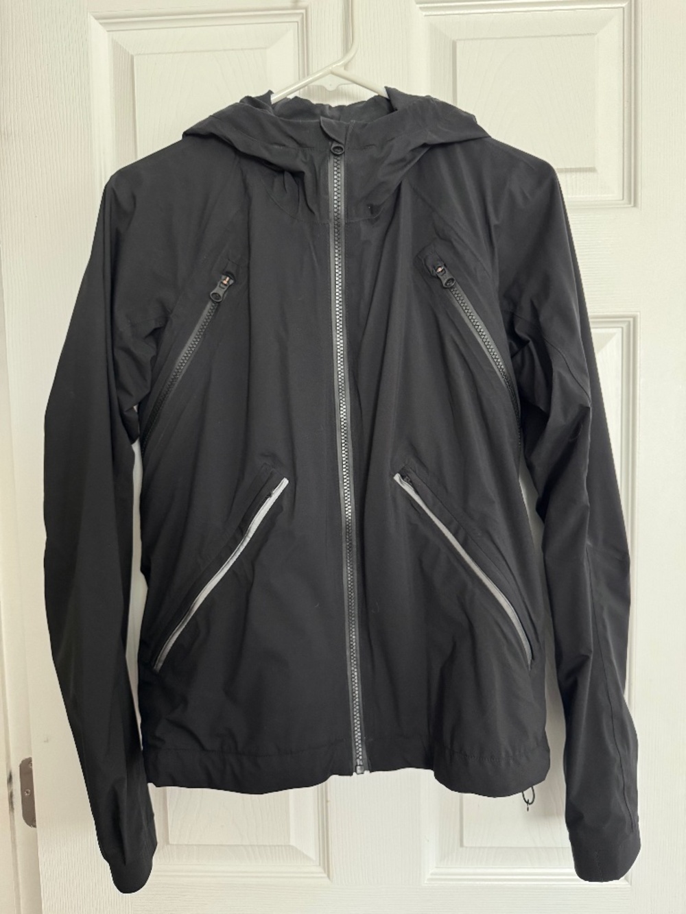 Lululemon Hooded Jacket - Black - Size 6